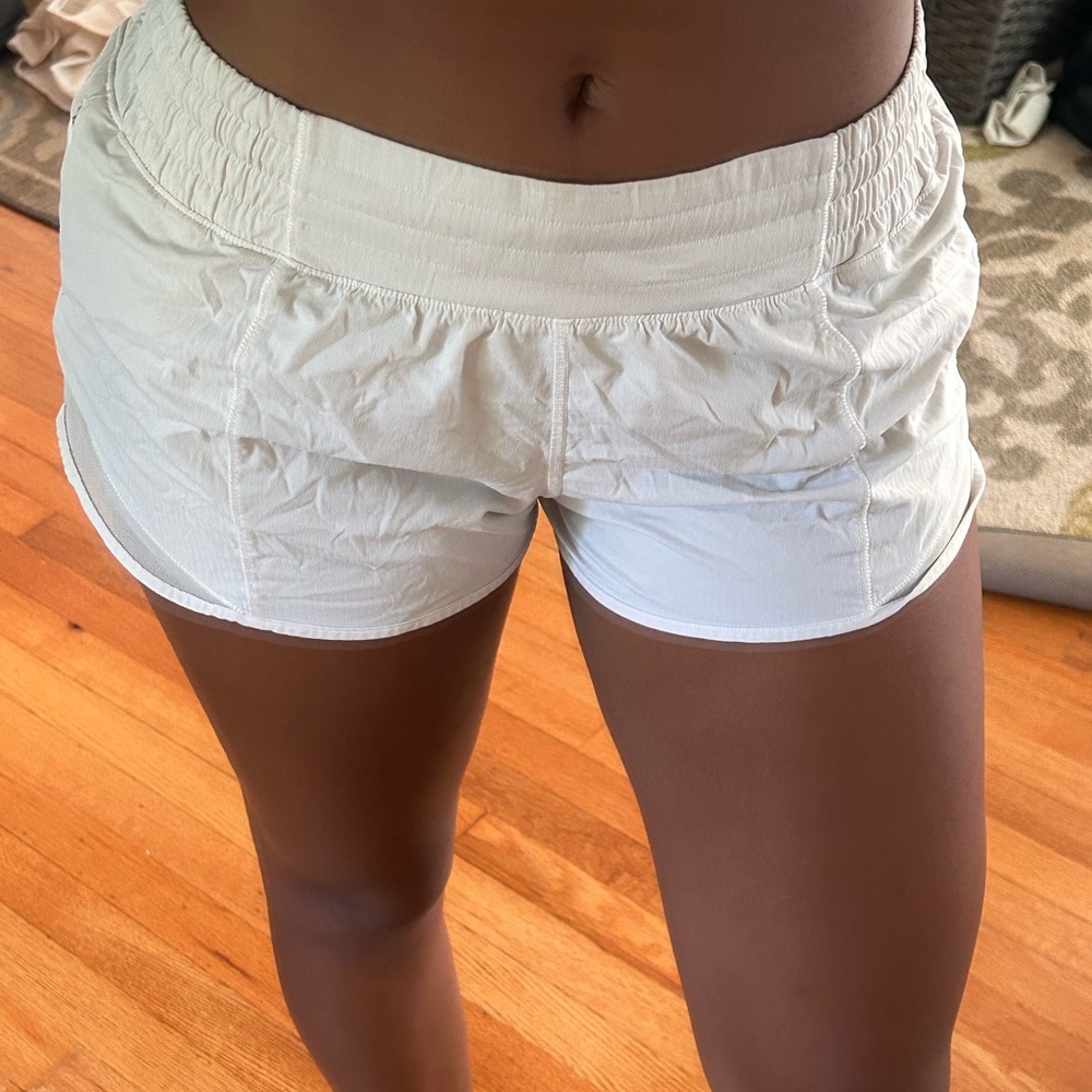 High rise hotty hot shorts